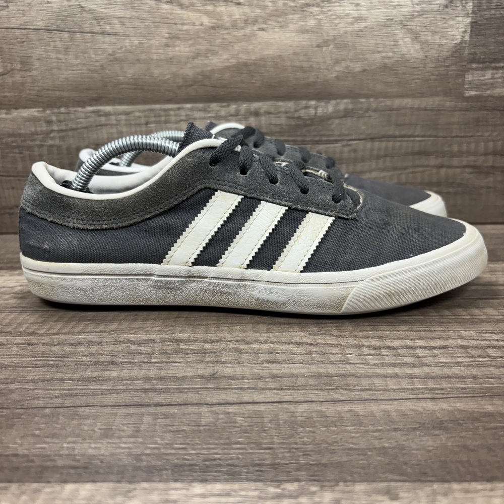 Adidas Canvas Three Stripes Gray Mens US Size 7 EUR 40 F37858 Sneakers